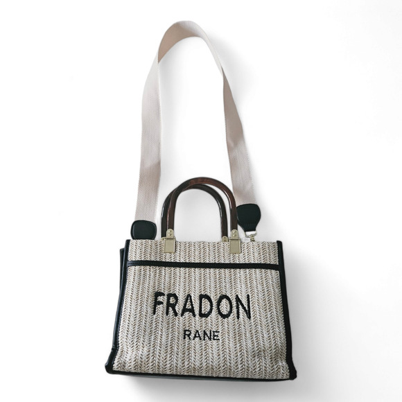 Straw/Raffia Medium Size Crossbody Handle Shoulder Handbag NWOT - Picture 1 of 5